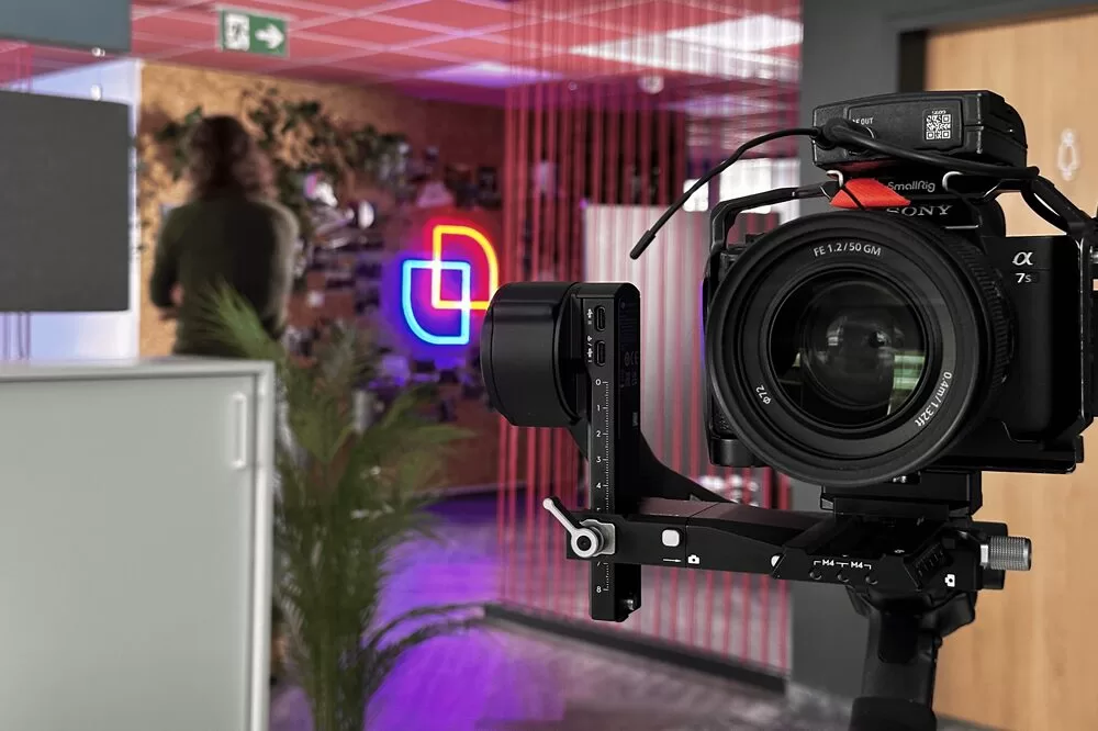 Daktela spustila videokampaň s režisérem Špičkou