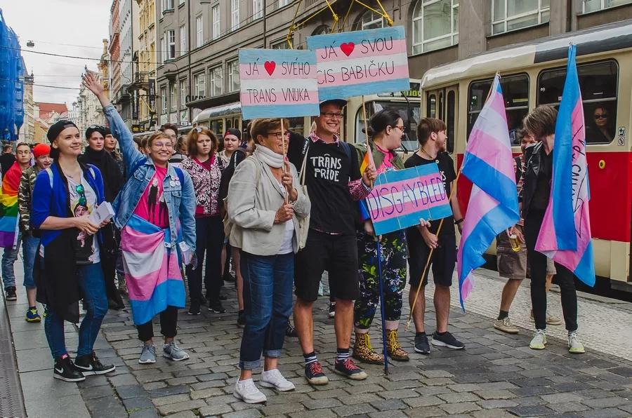 Organizace Trans*parent pomáhá zlepšovat společenskou situaci trans lidí, její činnost podpořil T-Mobile v rámci grantové výzvy Česko bez předsudků