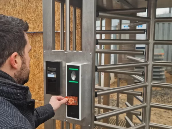 Poprvé bez strážných na místě. Developerská společnost YIT a SECURITAS ČR spustily 100% automatizovanou ostrahu staveniště
