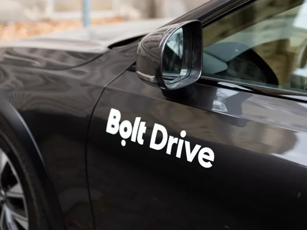Konec zbytečným firemním flotilám Carsharing Bolt Drive je nově součástí Bolt Business