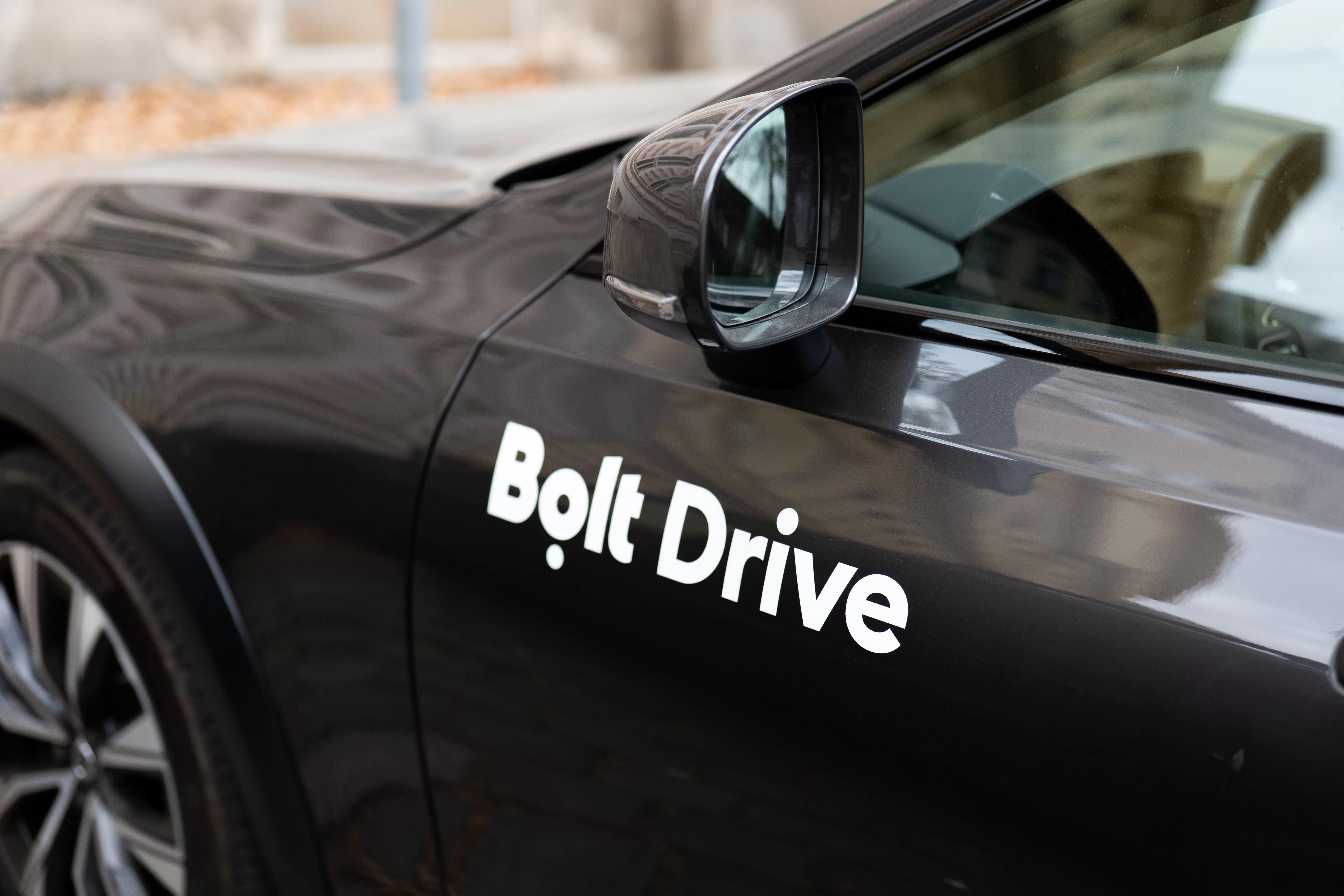 Konec zbytečným firemním flotilám Carsharing Bolt Drive je nově součástí Bolt Business