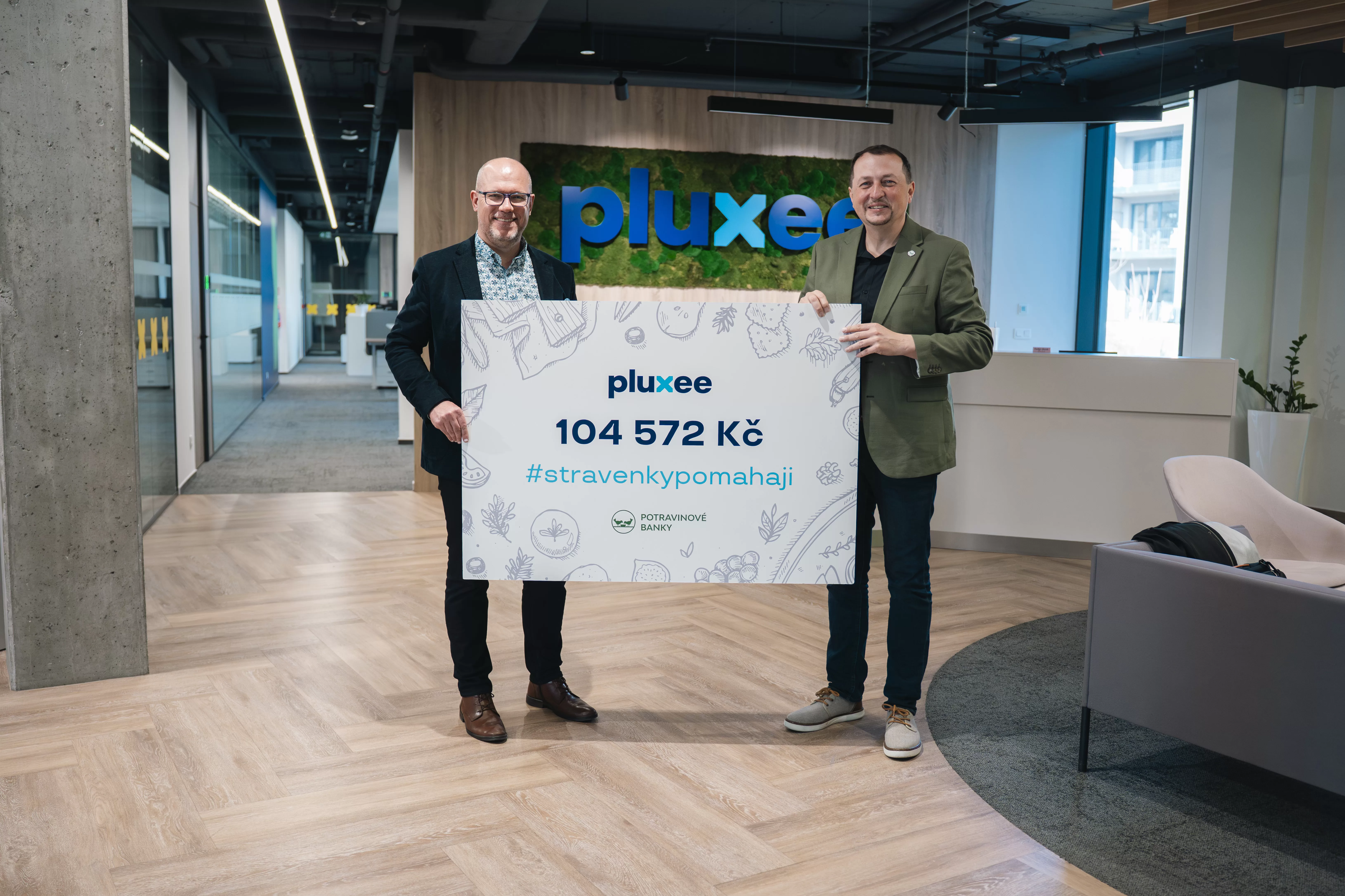 Propadlé stravenky opět pomohou potřebným: Pluxee vybralo přes 100 tisíc pro potravinové banky