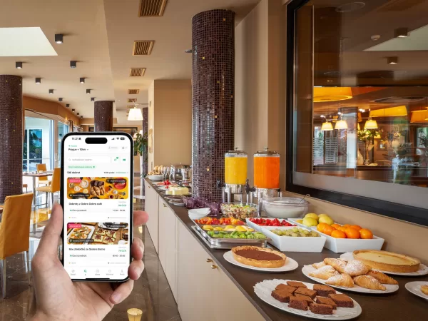 Káva, kytice nebo brunch za polovinu: Podívejte se na nejlepší úlovky z Nesnězeno