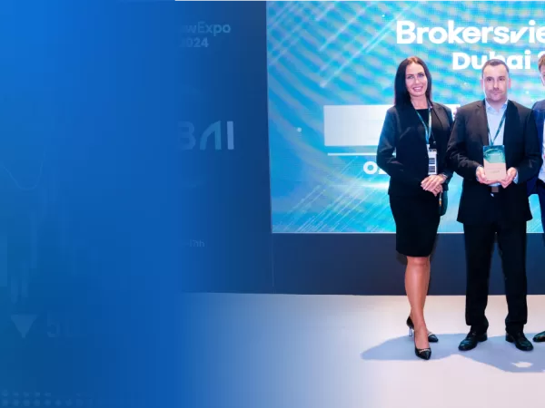 Proč může Samsung S25 Edge zvrátit více než 30% korekci ceny akcií