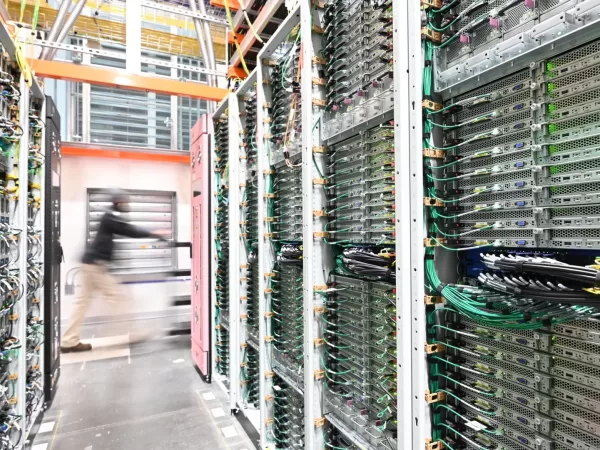 AWS představuje nová opatření pro digitální suverenitu a správní strukturu AWS European Sovereign Cloud