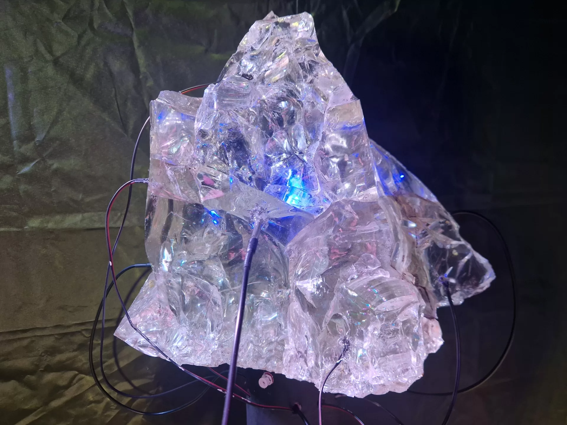 Co chybí ChatGPT, aby se stal/a živou bytostí? Popovídejte si s prvním „živým kamenem“ z Vysočiny