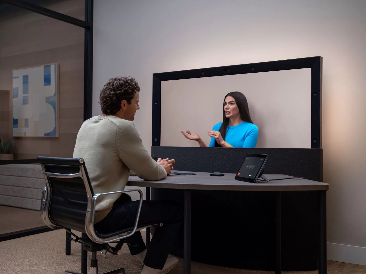HP Dimension s Google Beam posouvají virtuální spolupráci na vyšší úroveň  3D videokomunikace s AI od společností HP a Google oživí vaše videohovory