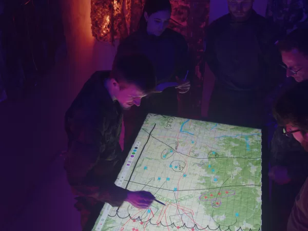 Válečné hry nejen do války: Nový projekt od VR Group ukazuje, v čem může být wargaming užitečný při výuce