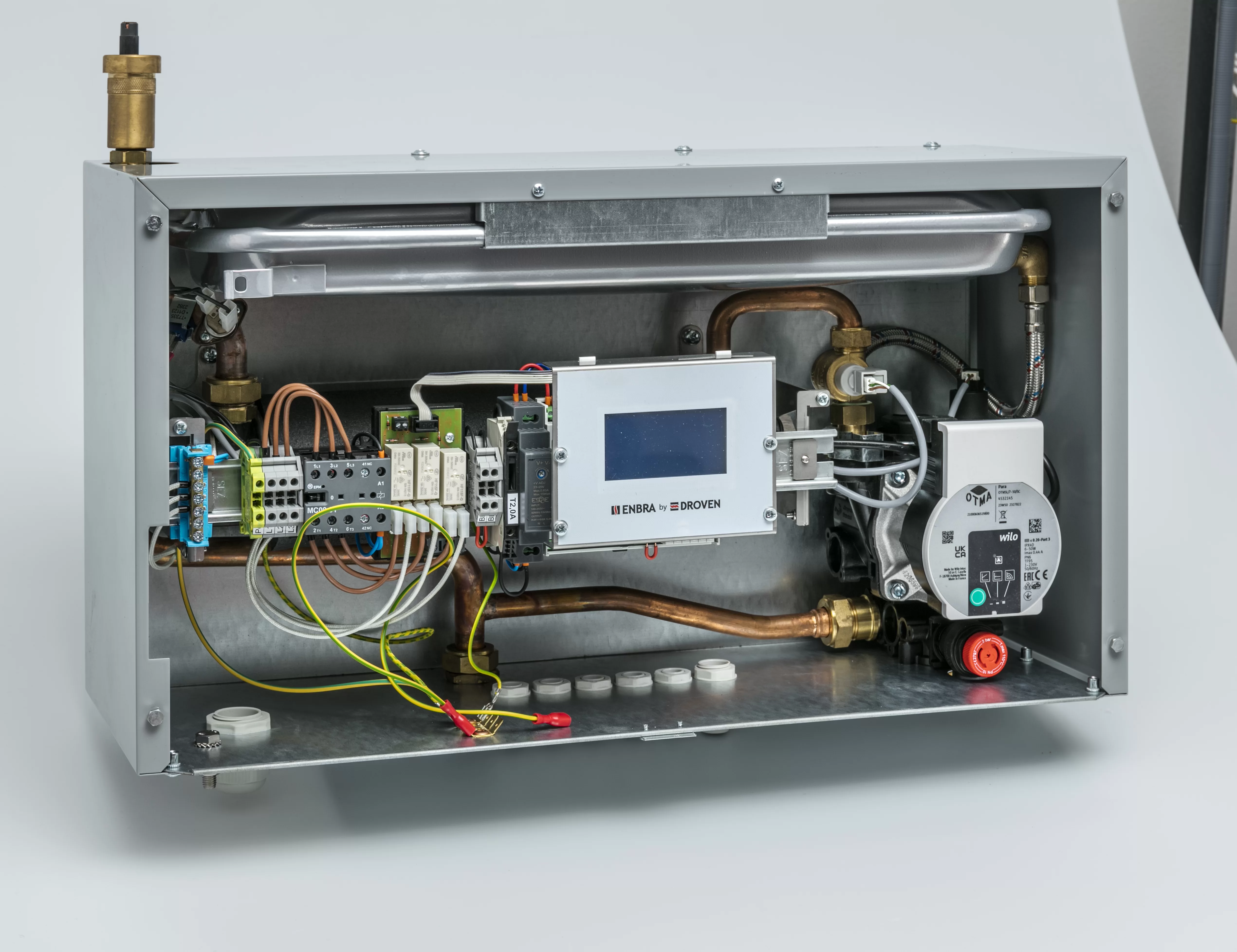 Nové unikátní řešení v Česku. Provoz domácnosti zajistí fotovoltaika a patentovaný systém ohřevu vody