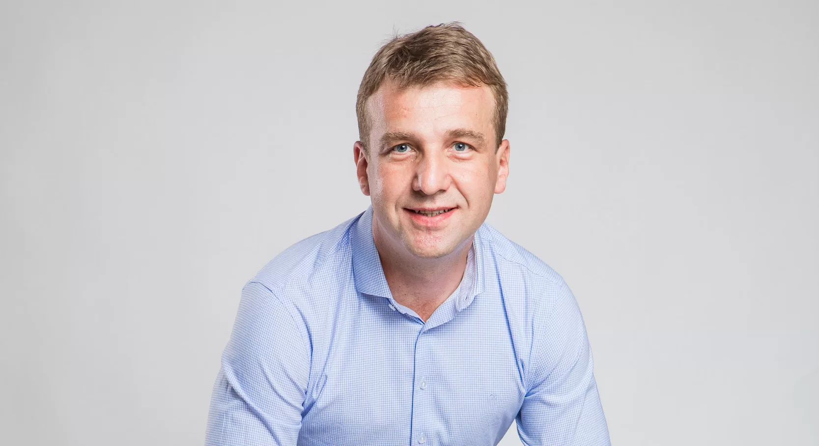 Rostoucí podíl OZE způsobil v Česku historický rekord záporné ceny elektřiny. V jihoevropských zemích zvyšuje riziko blackoutu