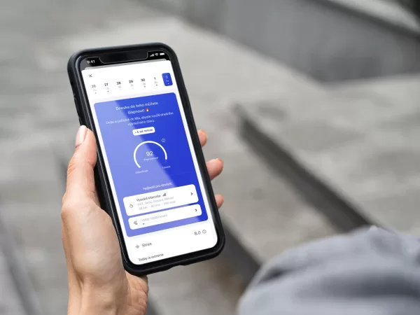 Málo spánku nebo příliš alkoholu? Český start-up Elonga uživatelům ukáže, jak se návyky podepisují na jejich stresu a regeneraci