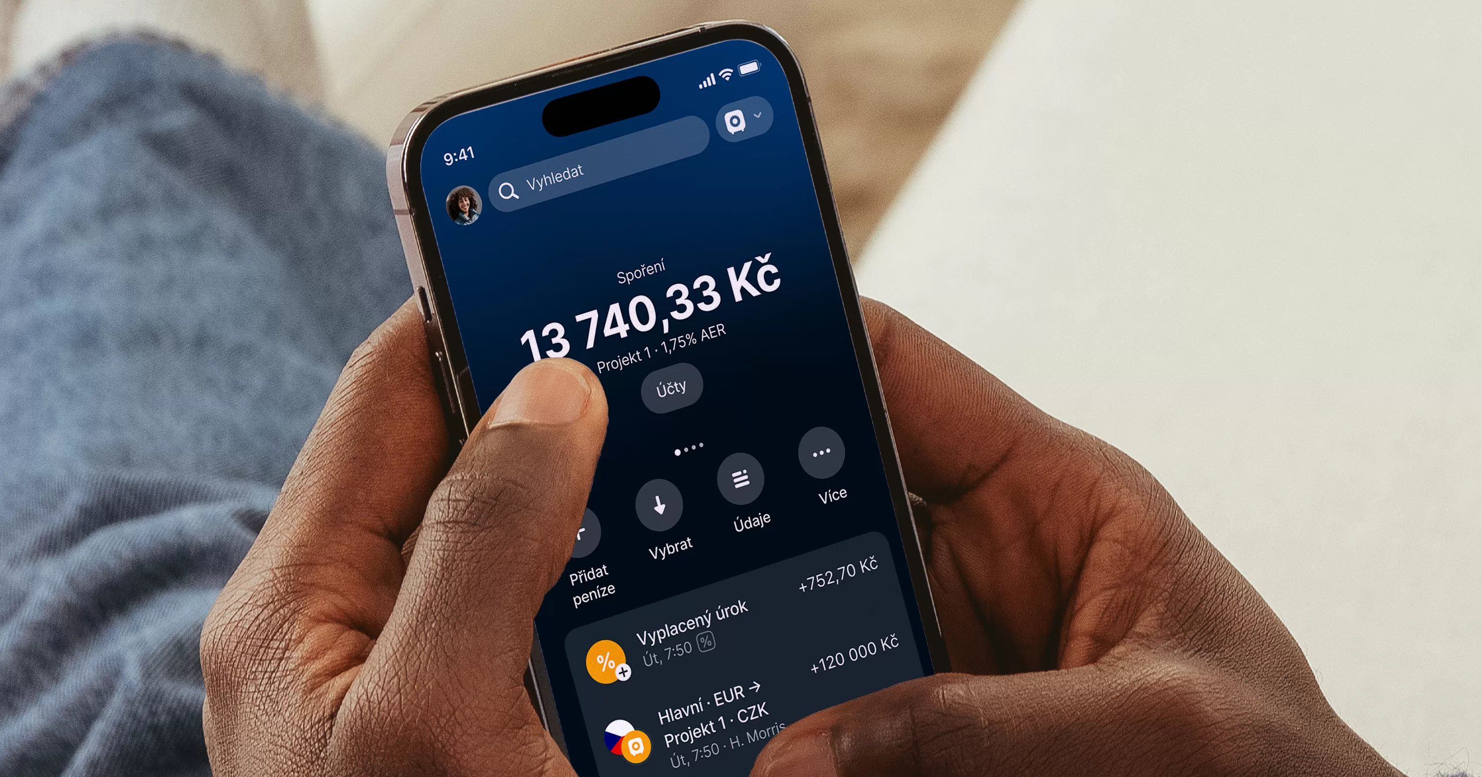 Revolut v Česku spouští spořicí účty s okamžitým přístupem – až 2,75 % ročně pro jednotlivce a 1,75 % pro firmy