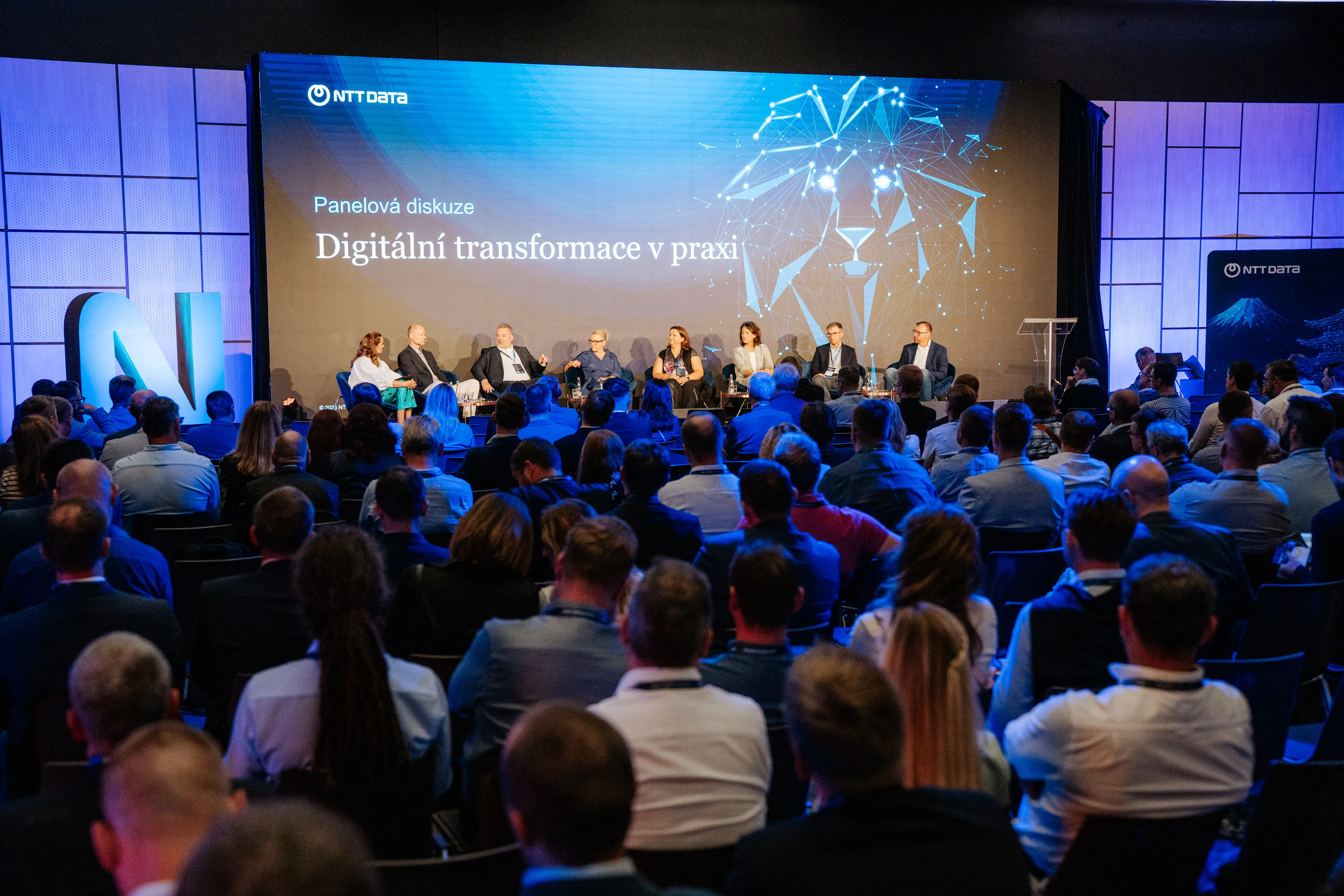 V Praze se poprvé konala jedna z největších evropských konferencí o digitální transformaci