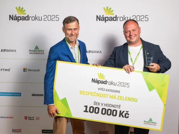 Nápad roku 2025 zná vítěze: Unikátní bezpečnostní čip, mobilní analyzátor drog a robotickou linku na spoje