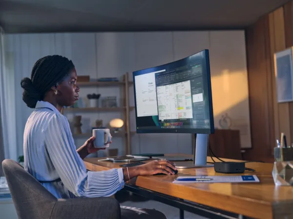 AI a chytrá řešení pro každodenní práci: novinky HP pro efektivní hybridní prostředí