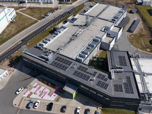 Fotovoltaika nově napájí největší datové centrum T-Mobile