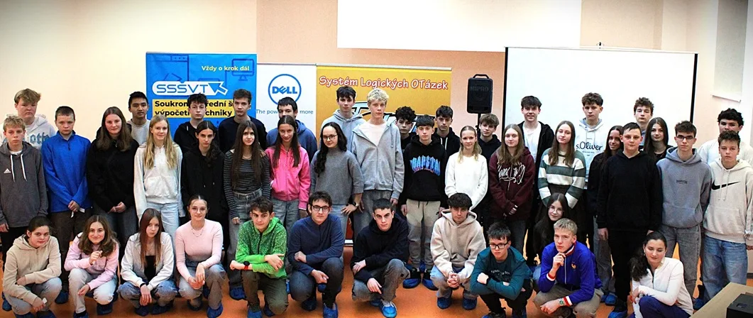 IT-SLOT: přichází generace „ajťaček“? Letitá dominance chlapců v IT soutěži slábne